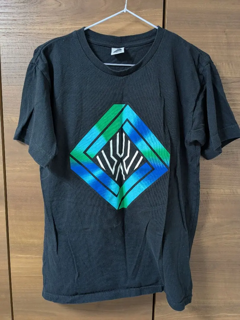 2026年最新】UVERworldロンTの人気アイテム - メルカリ