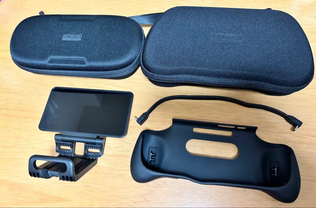 2026年最新】retroid pocket 5 ケースの人気アイテム - メルカリ