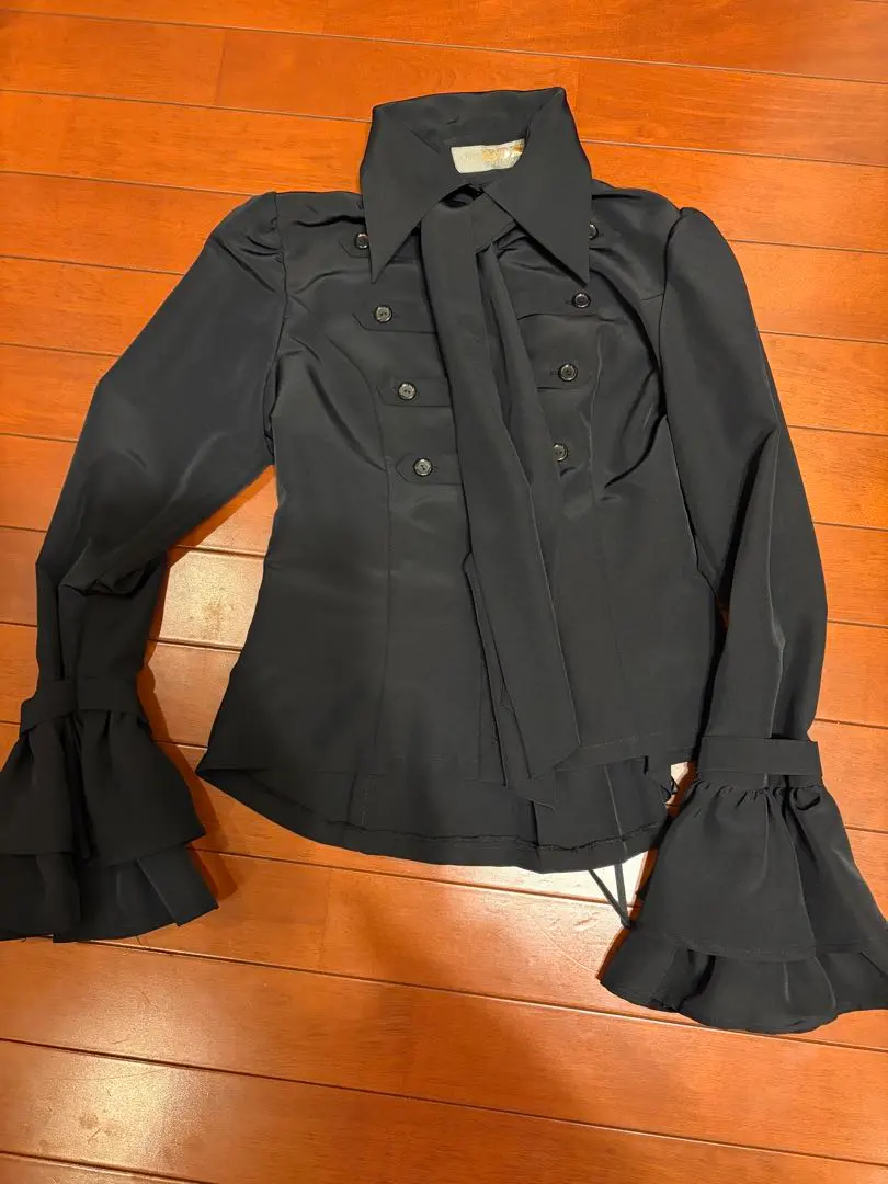 2026年最新】atelier boz ブラウスの人気アイテム - メルカリ