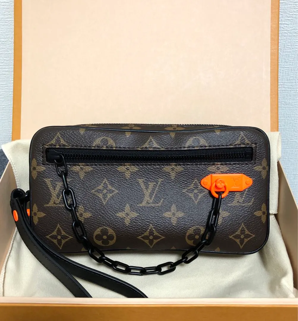 2026年最新】ルイヴィトンVIP顧客限定の人気アイテム - メルカリ