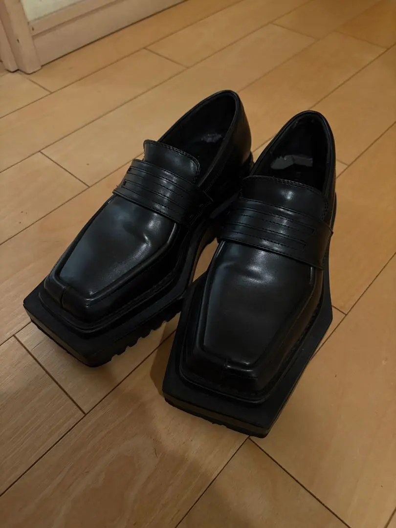 2026年最新】MELT THE LADY ローファー・革靴の人気アイテム - メルカリ