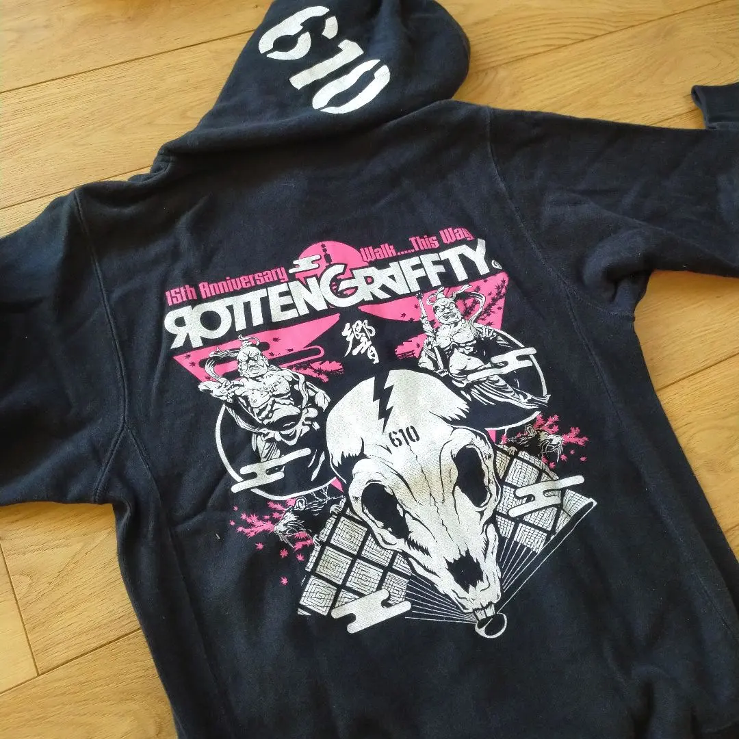 2026年最新】rottengraffty パーカーの人気アイテム - メルカリ