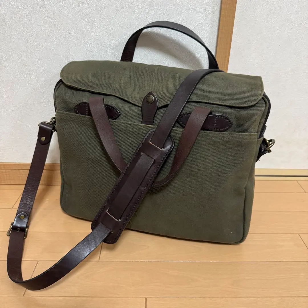 2026年最新】filson フィルソン ブリーフケースの人気アイテム - メルカリ