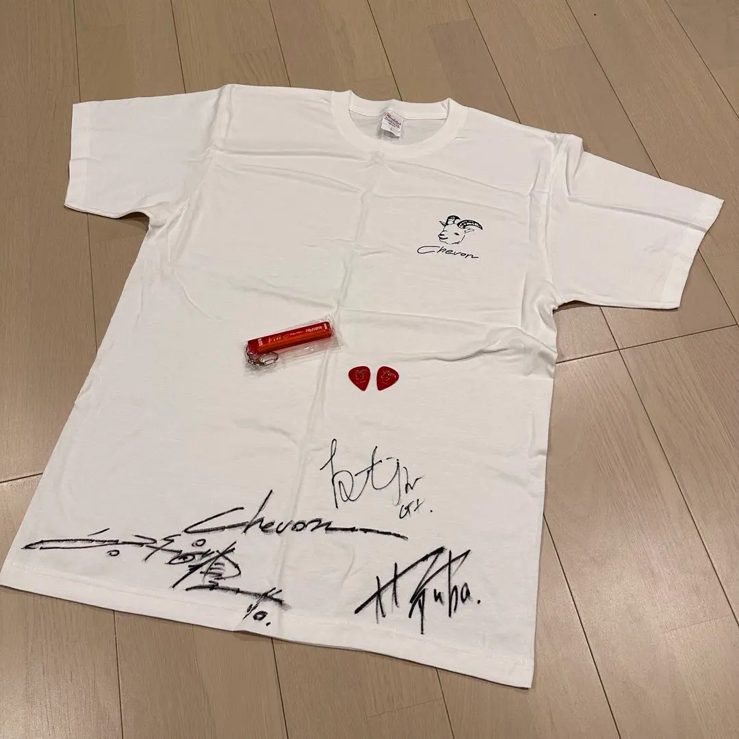 2026年最新】chevon サインの人気アイテム - メルカリ