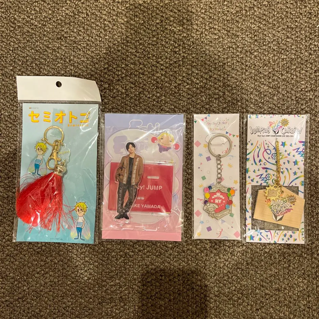 2026年最新】山田涼介サインの人気アイテム - メルカリ