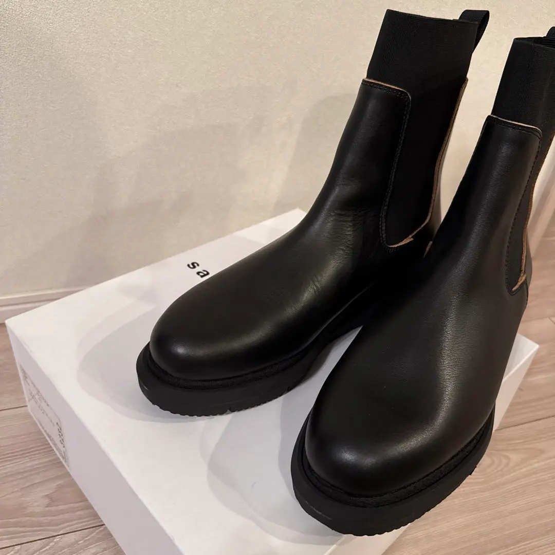 2026年最新】Chelsea boots sacaiの人気アイテム - メルカリ