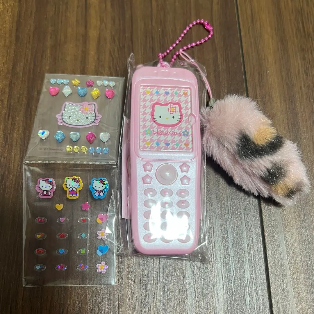 2026年最新】サンリオ ガラケーフォトホルダー キティの人気アイテム