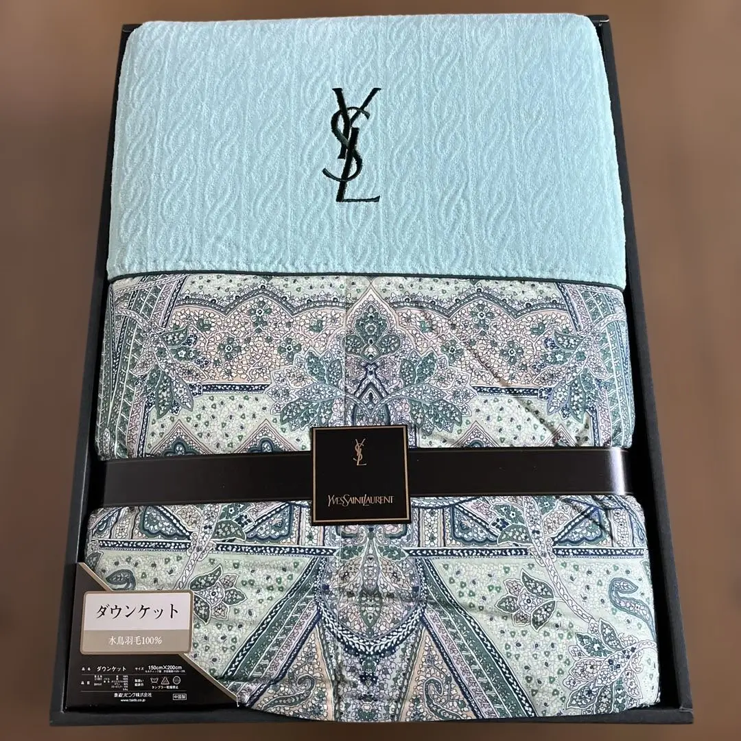 2026年最新】イヴサンローラン ダウンケット の人気アイテム - メルカリ