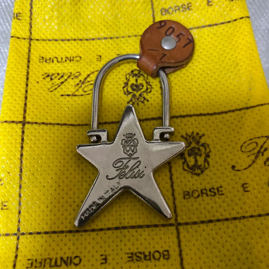 2026年最新】Felisi キーホルダー・キーリングの人気アイテム - メルカリ