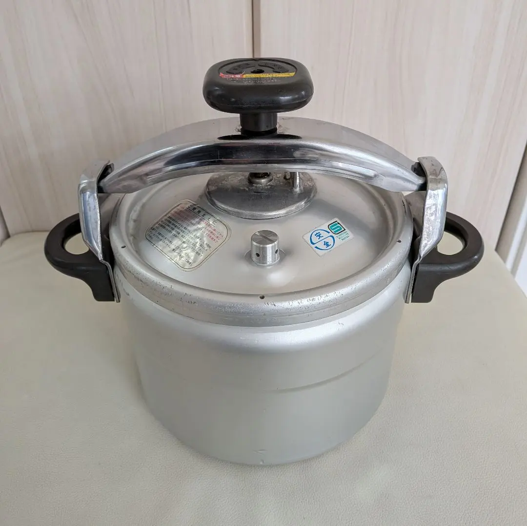 2026年最新】圧力鍋理研の人気アイテム - メルカリ