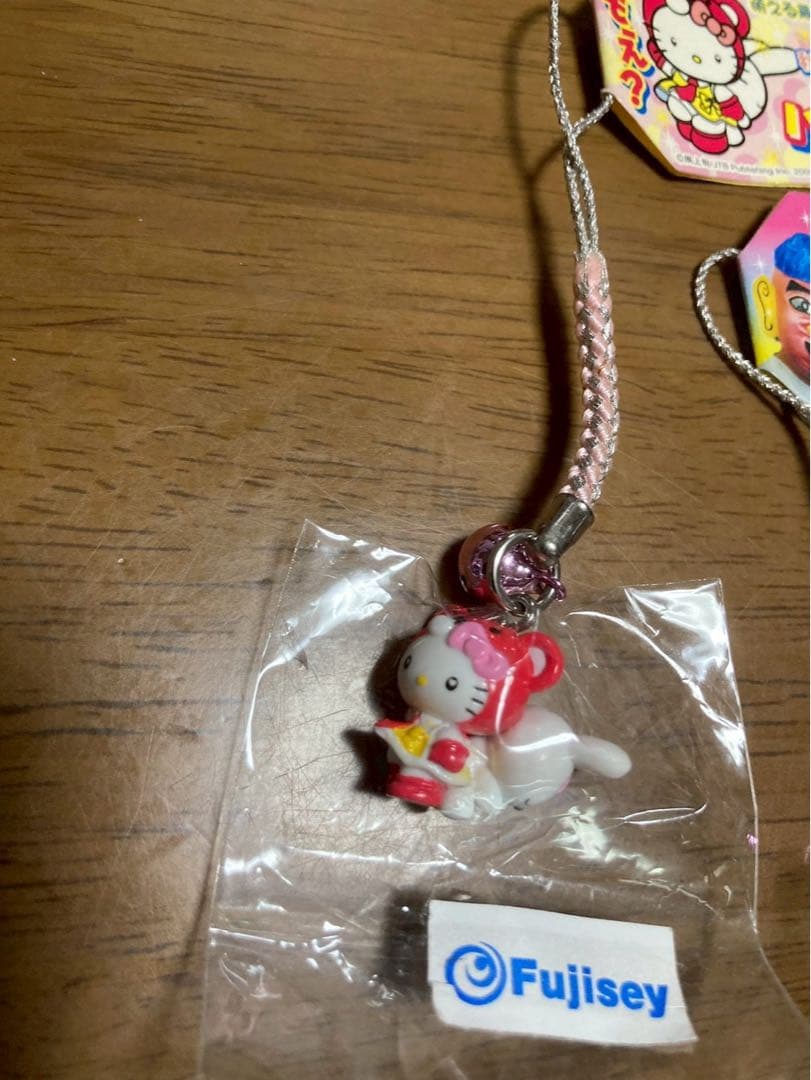 希少 激レア 新品 ご当地 ハローキティ 東京 秋葉原 もえるるぶ