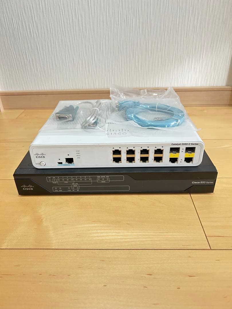 CCNA、CCNP】静音セット 2台セットCisco 891、2960 - メルカリ