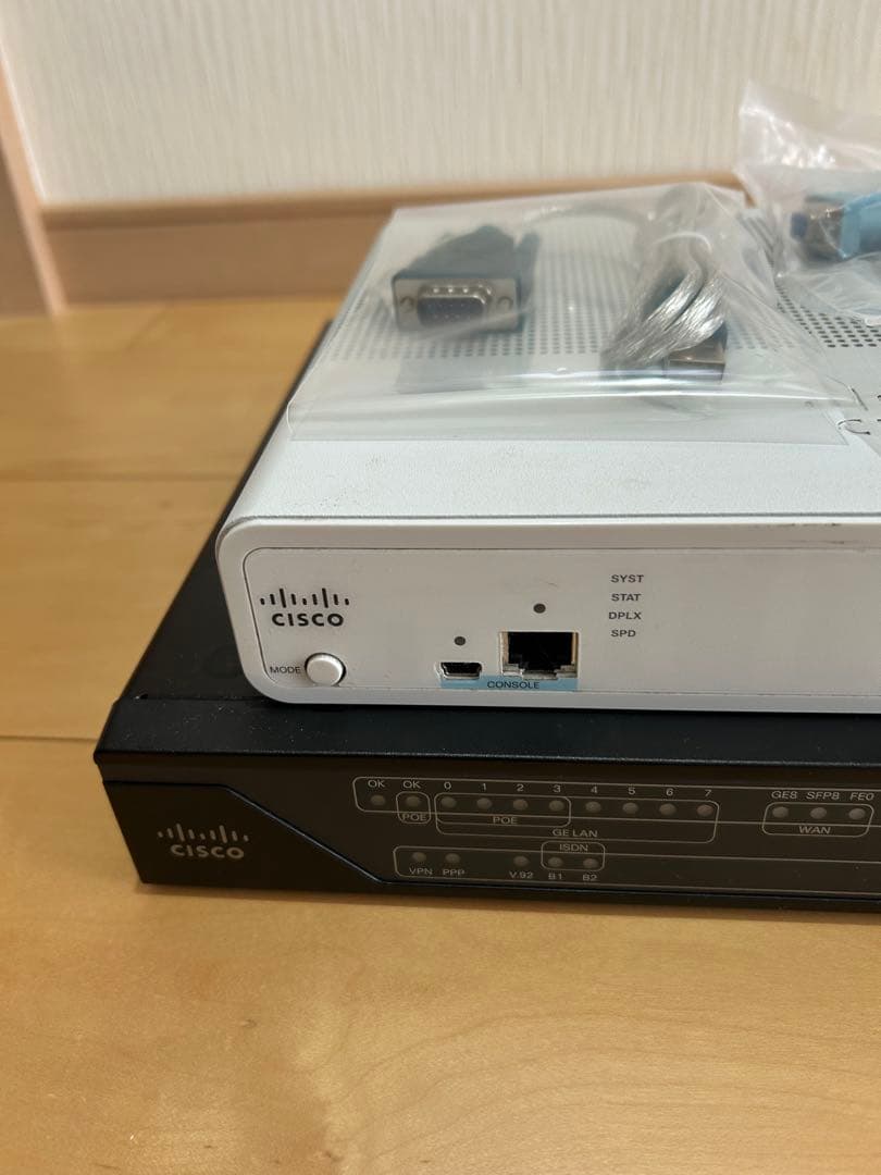 CCNA、CCNP】静音セット 2台セットCisco 891、2960 - メルカリ