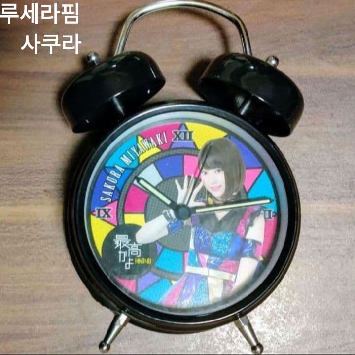 元 HKT48　宮脇咲良　目覚まし時計　ボイスクロック　置き時計　ルセラフィム 元 HKT48 宮脇咲良 目覚まし時計 ボイスクロック 置き時計 ル