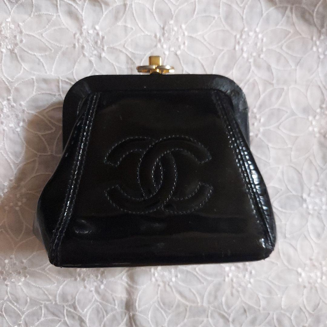 W*A様 (本日中セール)シャネルCHANEL がま口ポーチ財布 黒 激レア