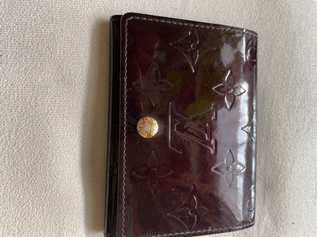 最終限界価格‼️LOUIS VUITTON カードケース M91409 > 楽天市場】LOUIS VUITTON ルイ ヴィトン モノグラムヴェルニ