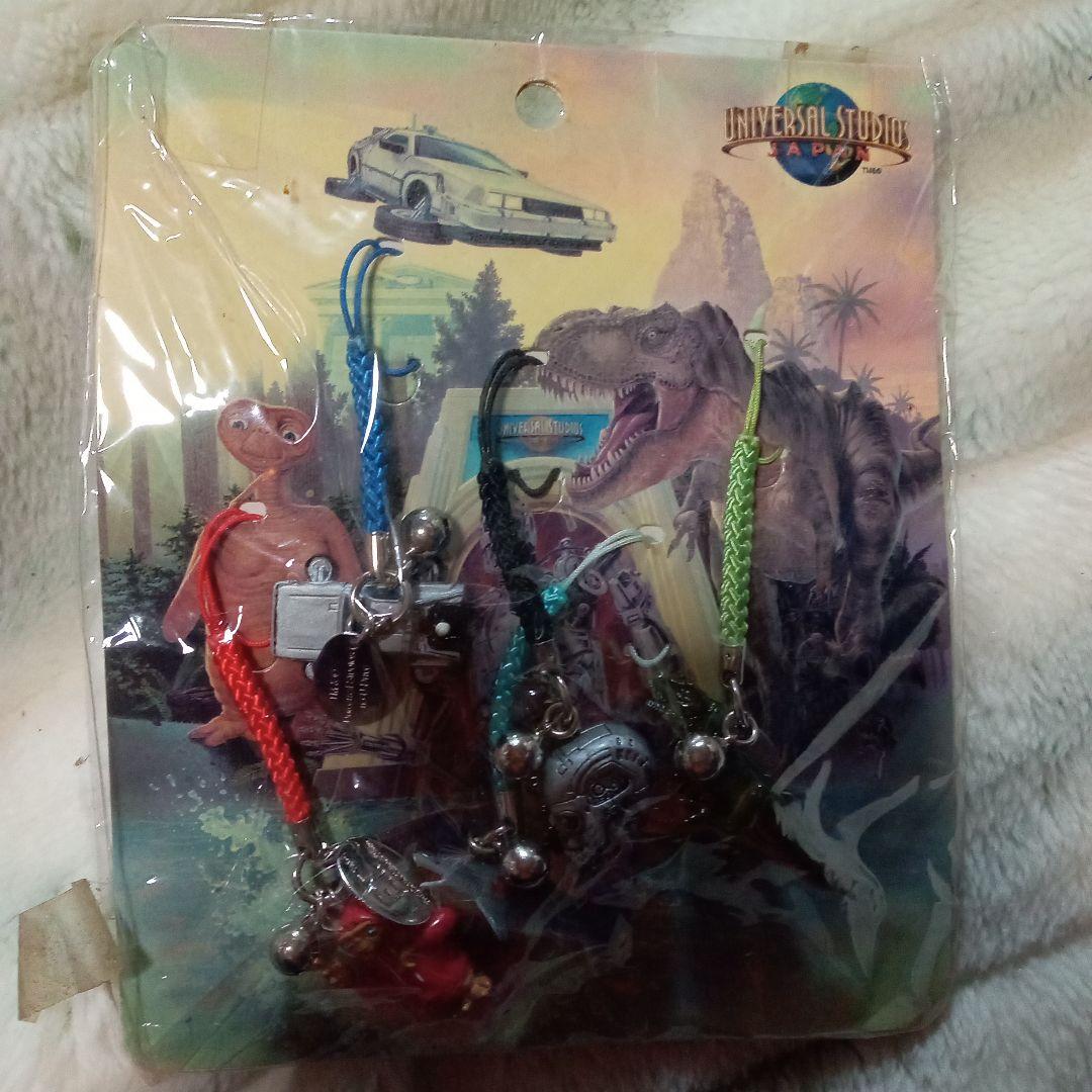 USJ 根付セット 画像・写真 | 25周年のUSJ、期間限定のグッズ発表 開業当初の人気