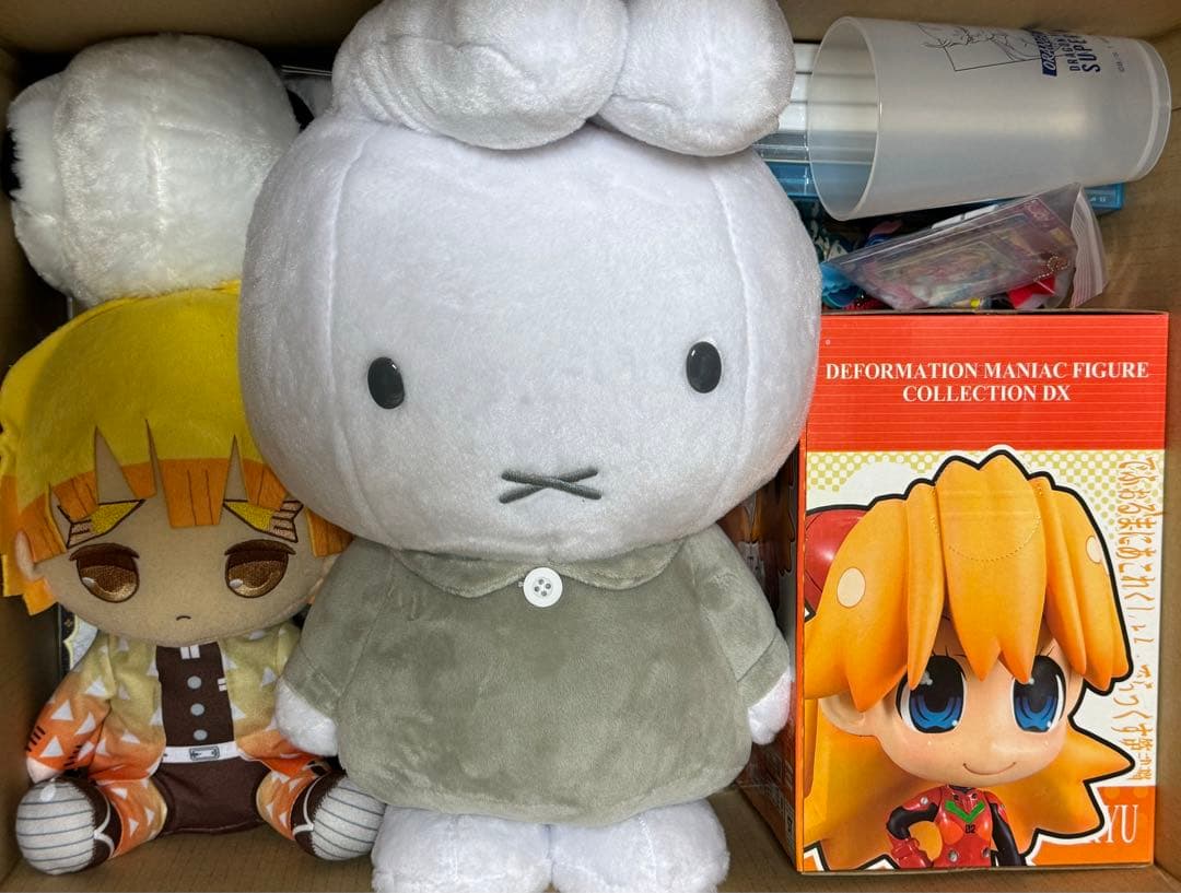 アニメグッズ 雑貨 まとめ売り 120サイズ ノンジャンル 大量200点以上