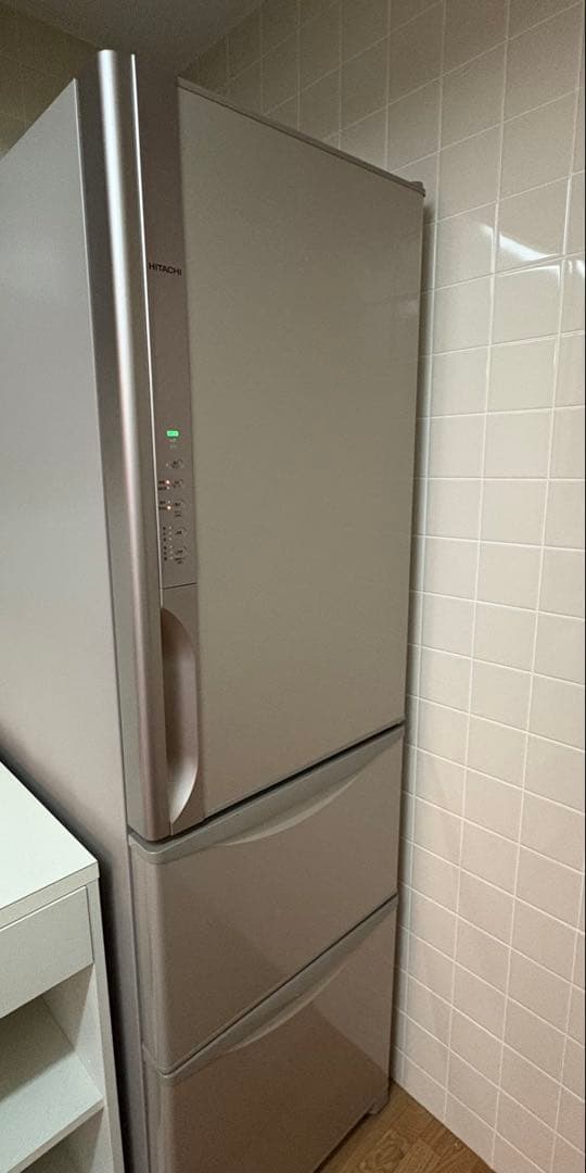 【札幌市内・引き取り限定】HITACHI R-S3700FV シルバー 冷蔵庫 日立 真空チルド R-S3700FV 価格比較 - 価格.com