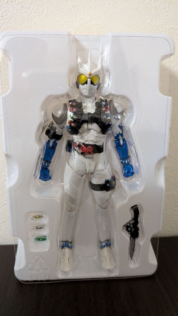 S.H.Figuarts（真骨彫製法）仮面ライダーエターナル