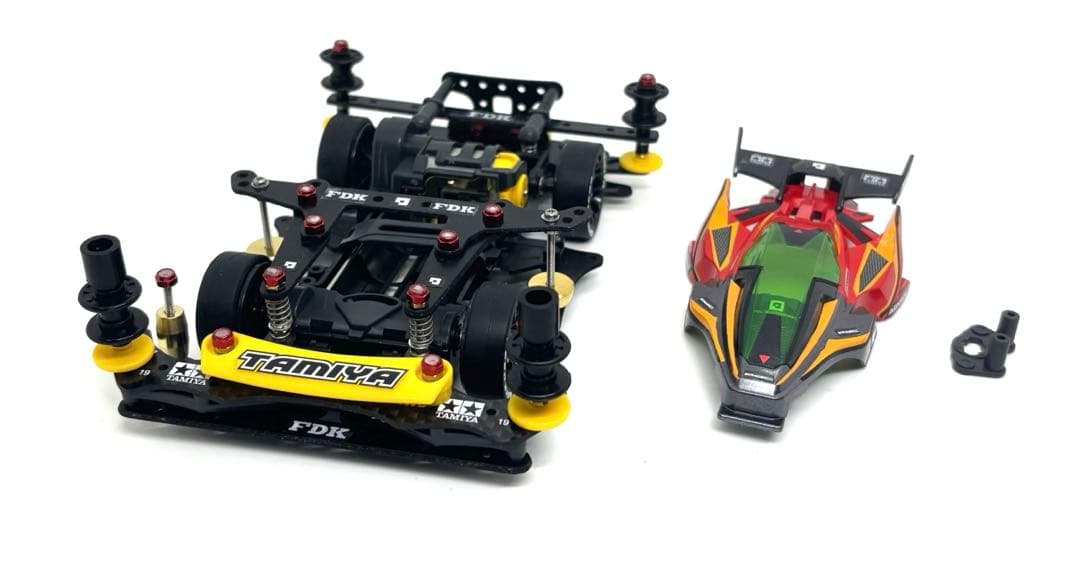 ミニ四駆完成品◎タミヤ レイスピアー カスタム ストッククラス B-MAX