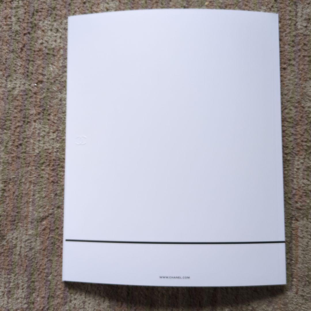 CHANEL MAGAZINE 2025（31 RUE CAMBON） - メルカリ