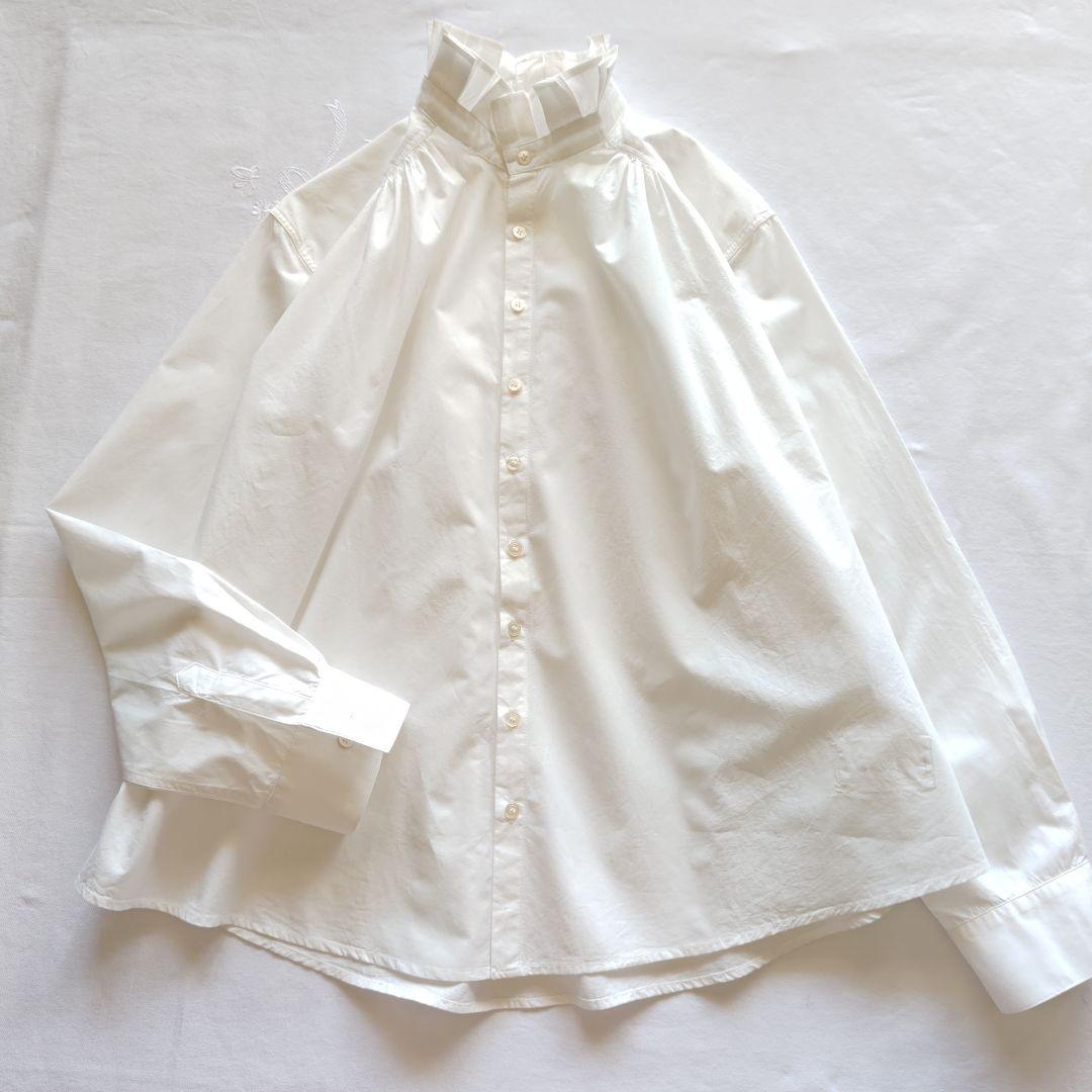 バスコ ハドゥ プルビオ 立襟 フリル ホワイト シャツ ブラウス インド