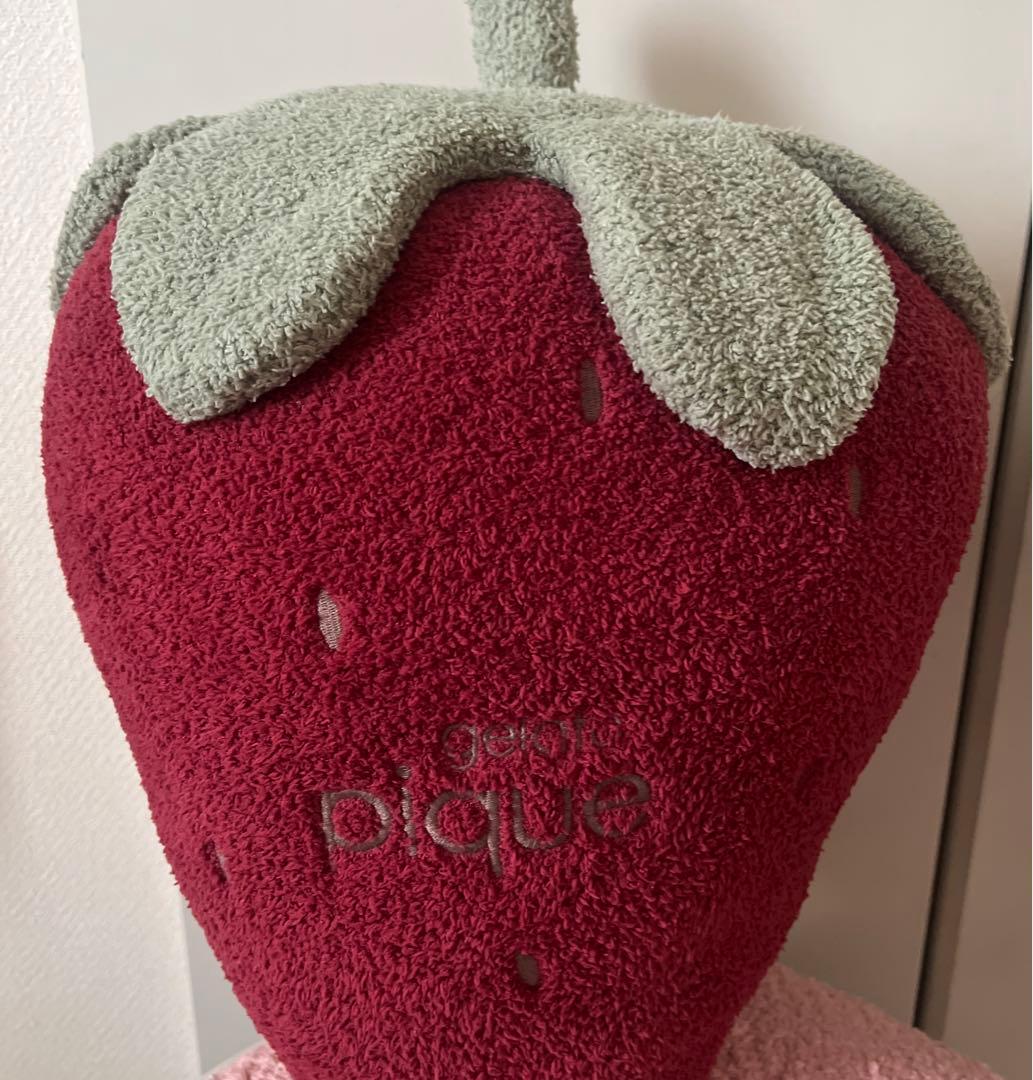 希少！ジェラートピケ いちご クッション gelatopiqué かわいい - メルカリ