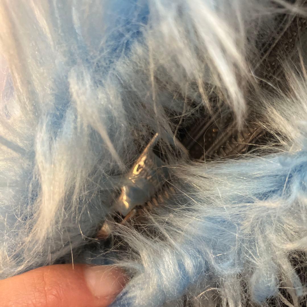 R*E様 PRADA 水色 ファー ショルダーバッグ - メルカリ