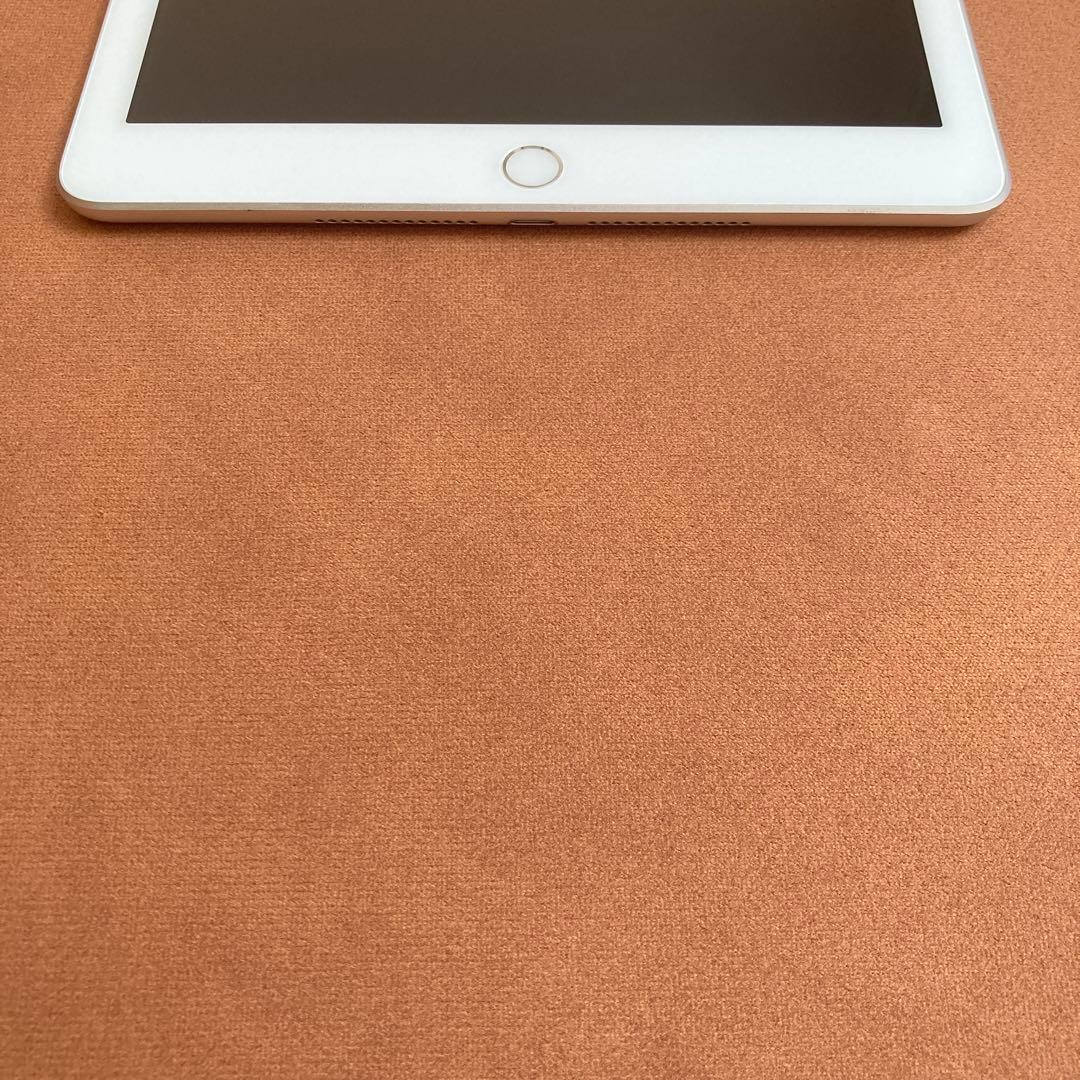 839【早い者勝ち】電池最良好☆iPad6 第6世代 32GB WIFIモデル☆