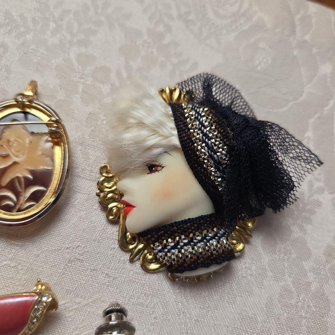 アクセサリー ブローチ まとめ売り 5点 - メルカリ