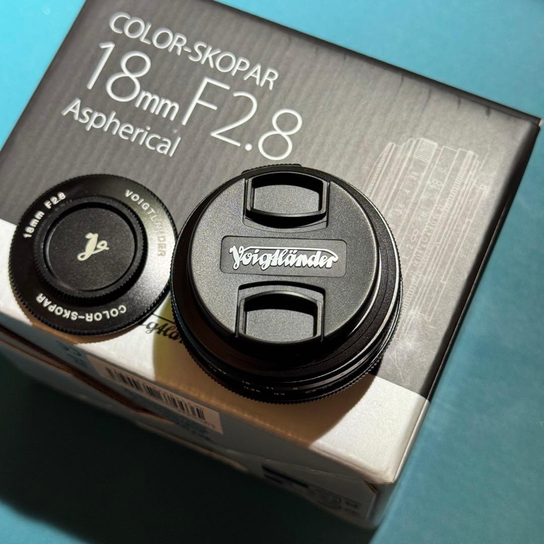 フォクトレンダー COLOR-SKOPAR 18mm F2.8 FUJIFILM Voigtlander 18mm f/2.8 Color-Skopar (FUJIFILM X, Black) BA382B
