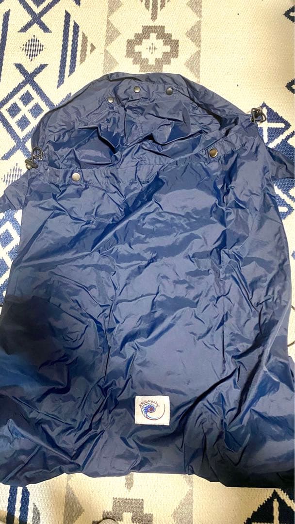 雨カバー&よだれカバー付き！ergobaby OMNI Breeze ネイビー