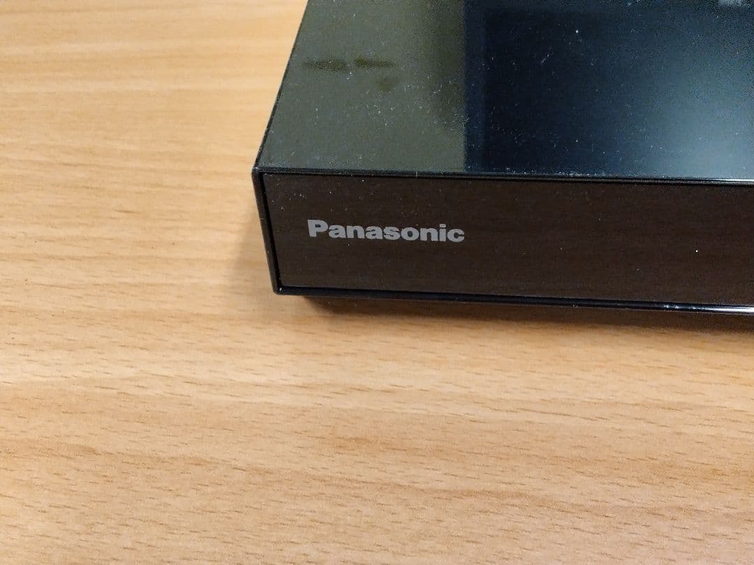 送料無料鹿児島発)美品 Panasonic ビエラ UN-15T5-K 箱付き