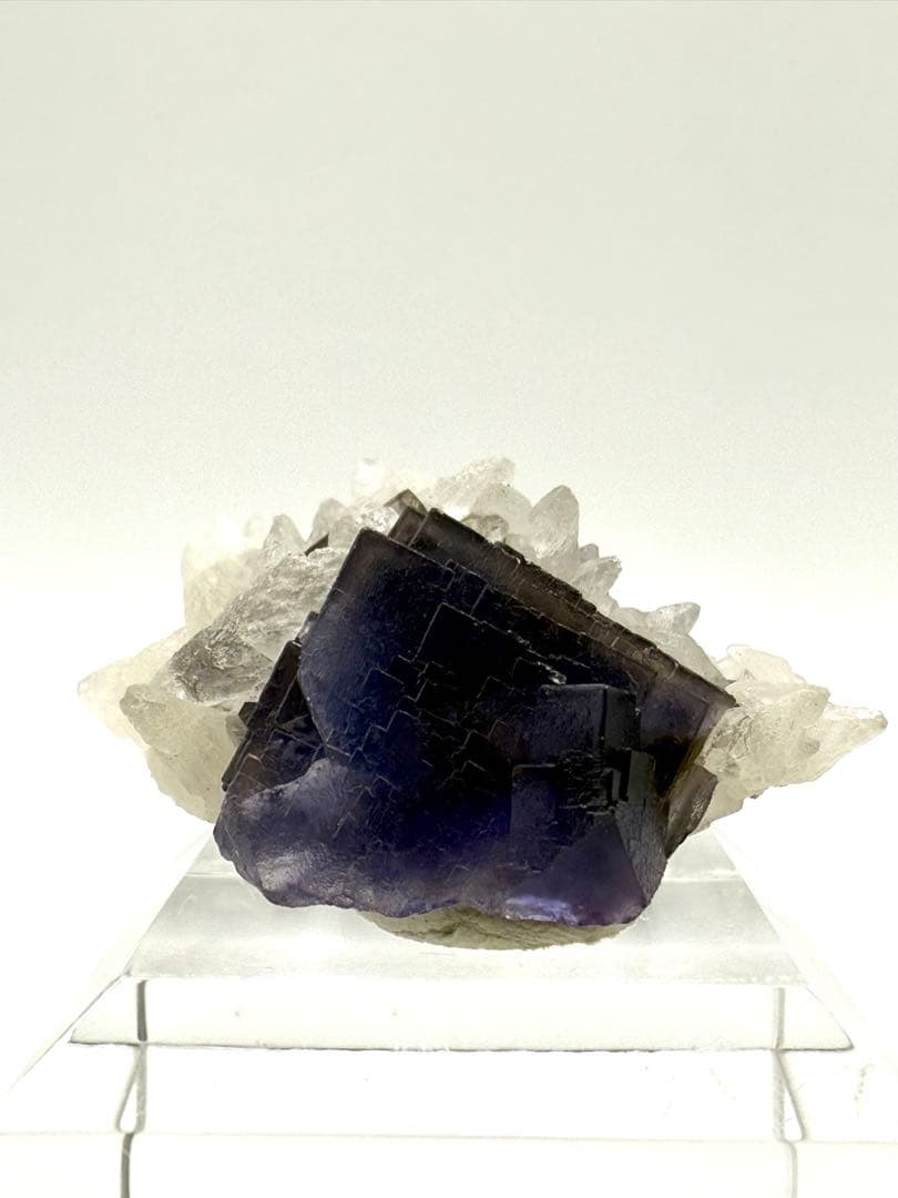 フローライト 犬牙カルサイト 共生 蛍石 原石 鉱物 標本 天然石