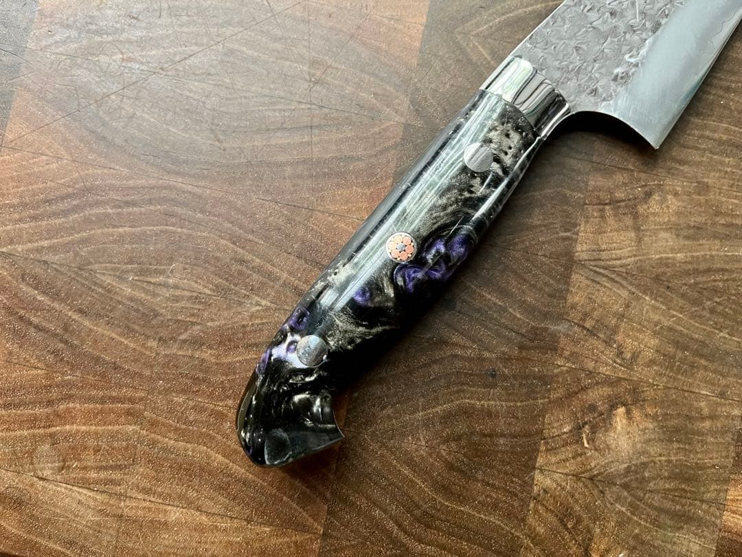 黒崎 優 閃光 鋭 ハイス SG2 鎚目 牛刀 包丁 180mm 黒アクリル柄