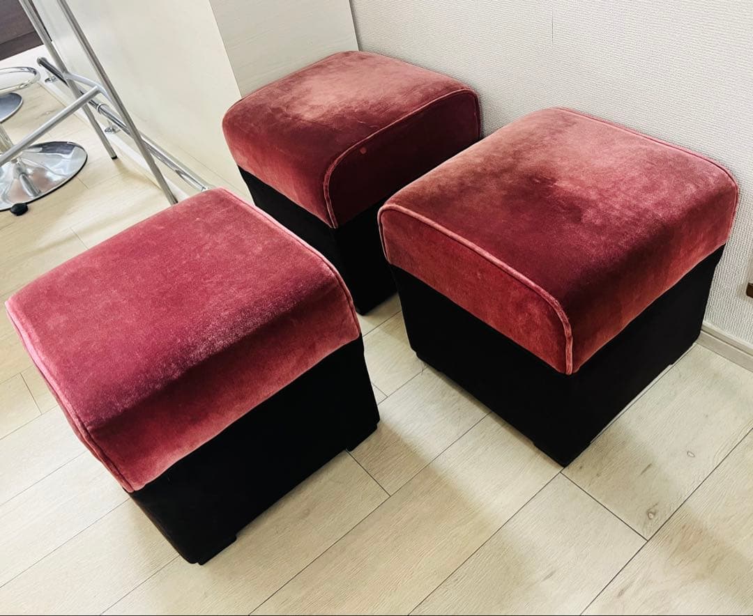 専用品 アンティーク ベロア スツール 椅子 喫茶店 モダン レトロ 昭和レトロ コロムビア 古道具 三脚 ベロアチェア 丸椅子 スツール