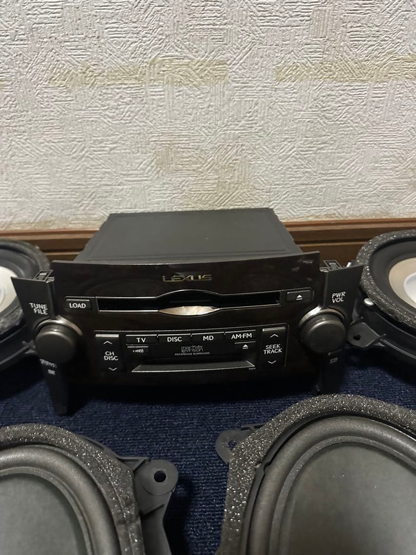 Mark Levinson 14-speaker set for Ls600