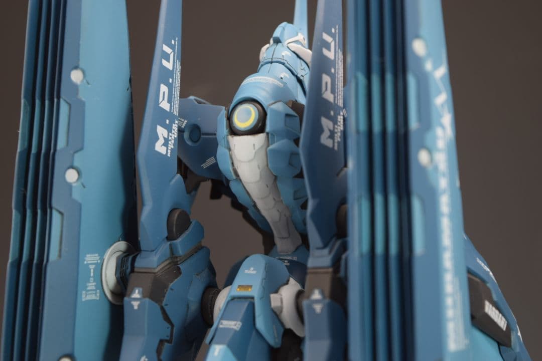 キューズQ 1/100 ヴァーダント 塗装済み完成品 - メルカリ