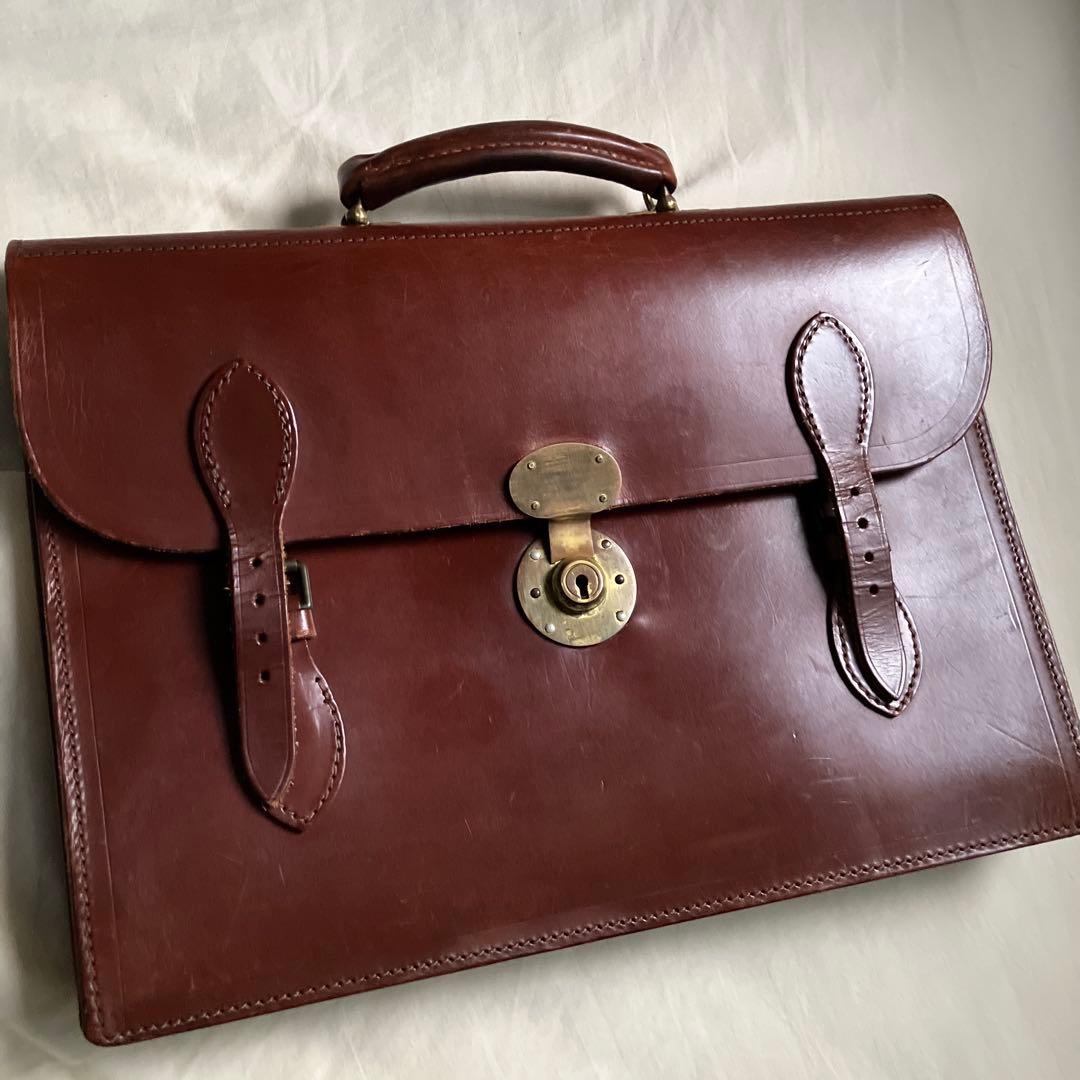 ロイドフットウェア　ロイズラゲッジ　ブライドルレザー　ブリーフケース イギリス製 極上☆(英)Lloyd's/ロイズラゲッジ【ブライドルレザー仕様☆ブリーフ