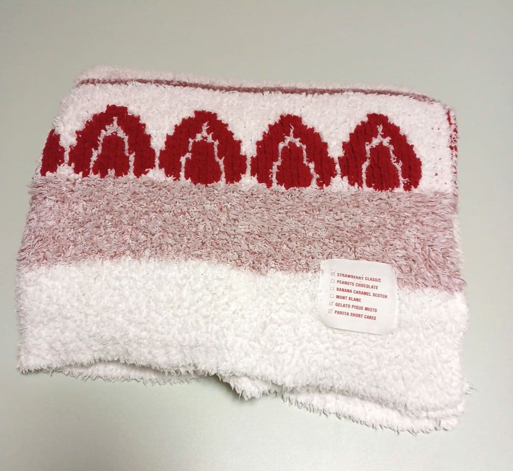 希少☆ジェラートピケ☆ PARIYA ショートケーキブランケット - メルカリ