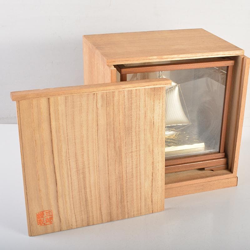 三越謹製 銀製 銀帆船 ヨット 約51g 置物 共箱 M R7467B - メルカリ