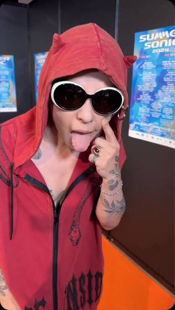 HYDE着 監修 同型同色 guruguru サングラス ファンクラブ限定販売品