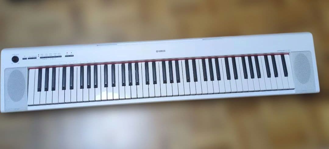 piaggero NP-32 76鍵盤 スタンド ペダル アダプター別発送付き 極美品】ヤマハ piaggero NP-32 電子キーボード 76鍵スタンド付 - メルカリ