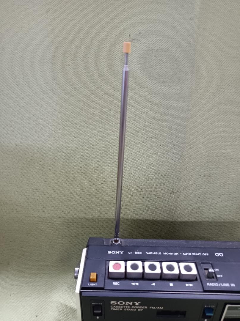 都《VQXQM》SONY　2BAND　ラジカセ　CF-1900　本体のみ