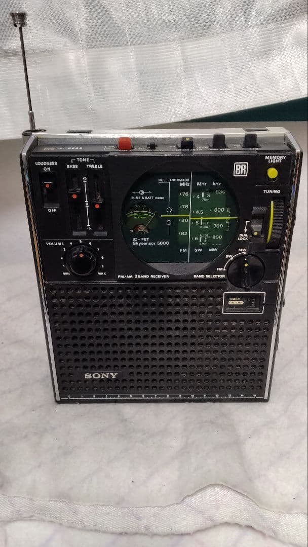 SONY スカイセンサーICF-5600…動作します