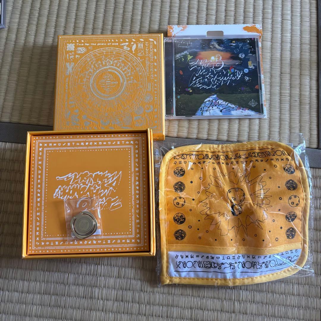 ずとまよ CD,DVD,グッズ等まとめ売り - メルカリ