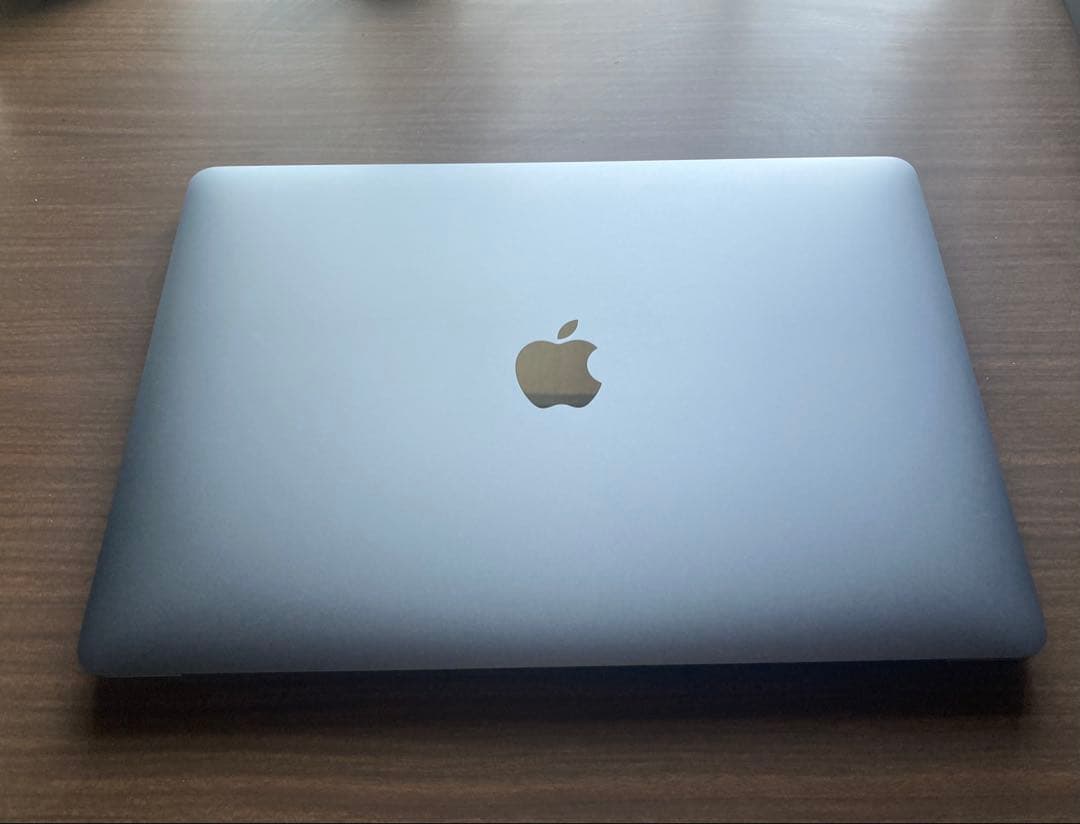 MacBook Air M1 8GB 256GB スペースグレー【美品】 Amazon.co.jp: 【整備済み品】 Apple MacBook Air M1 2020(13インチ