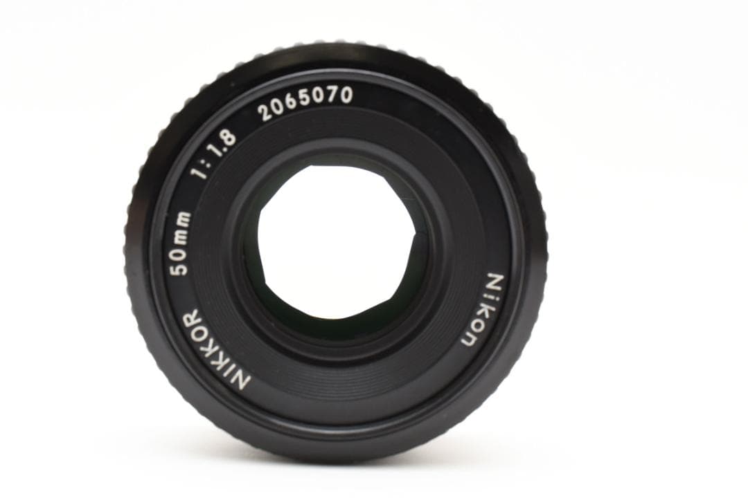 とりすき様専用 美品 ニコン AI-S NIKKOR 50mm 1.8 B837 - メルカリ
