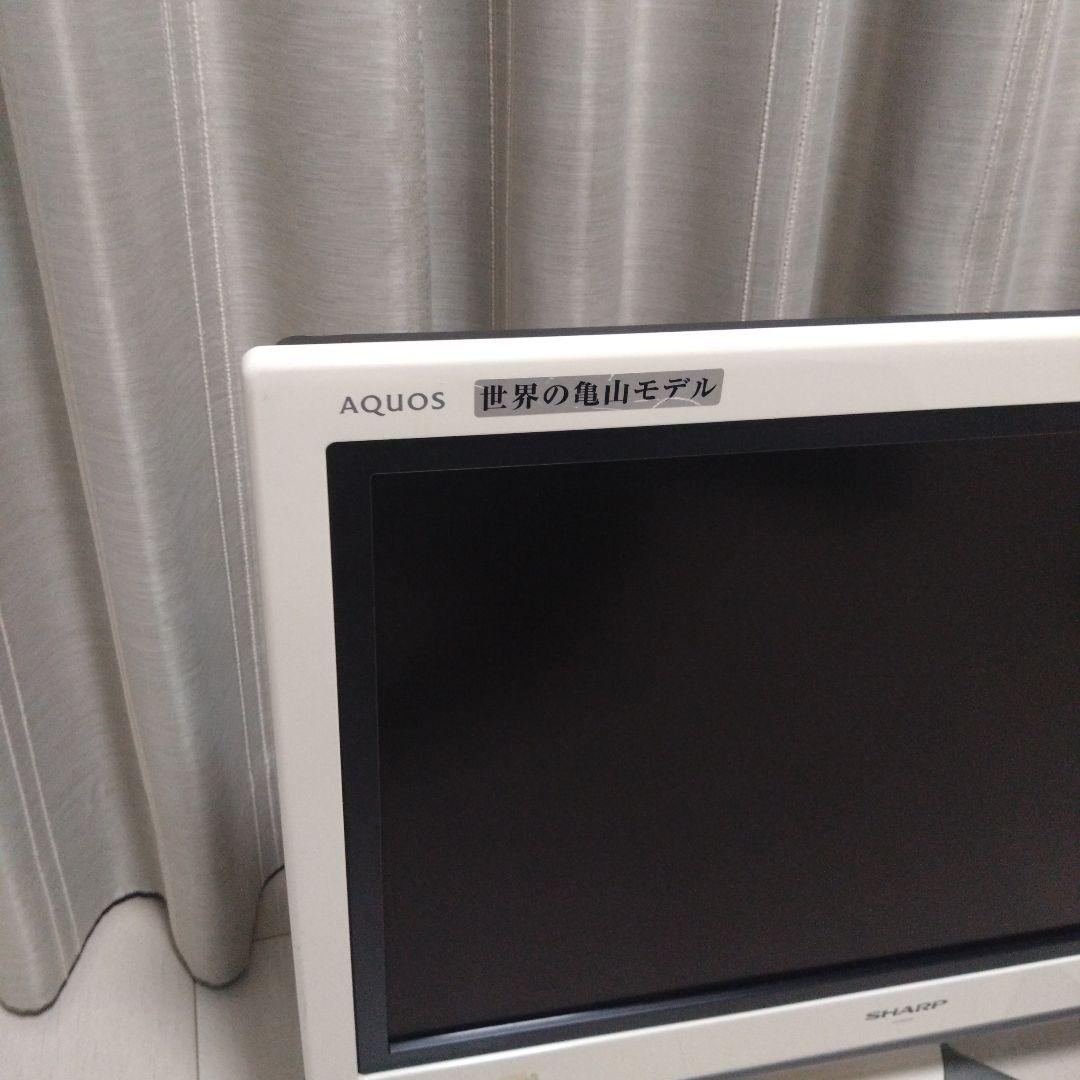SHARP AQUOS デジタルハイビジョン液晶テレビ 26型 世界の亀山モデル